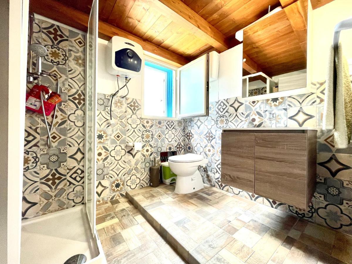 Вилла Casa Al Mare Бари-Сардо Экстерьер фото
